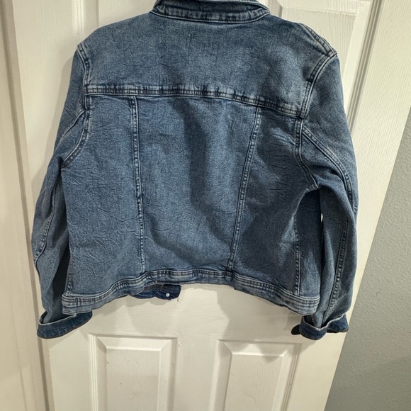 Kensie Classic Denim Jacket – Size L - Picture 5 of 5